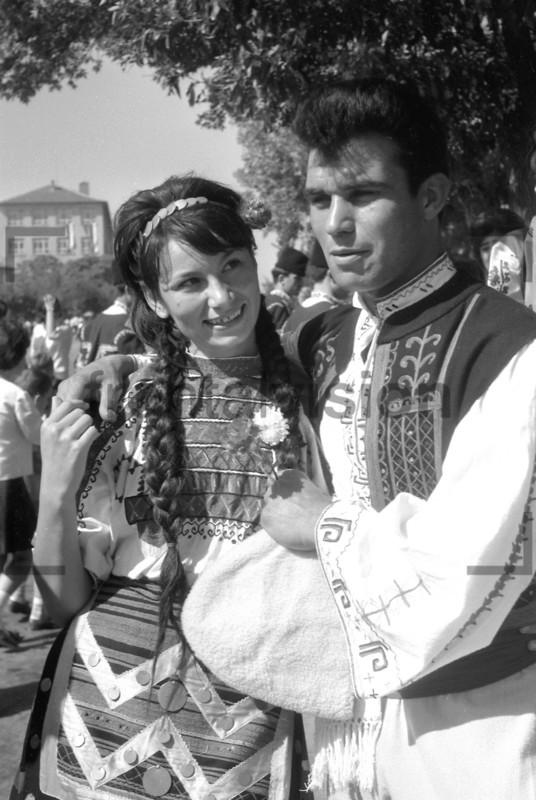 Bulgarische Trachten | Bulgaria Folk garbs 