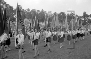 DDR FDJ Pioniere Aufmarsch 1960