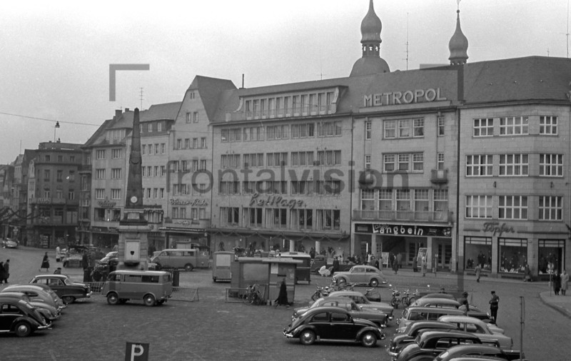 Bonn Marktplatz Obelisk 1955 