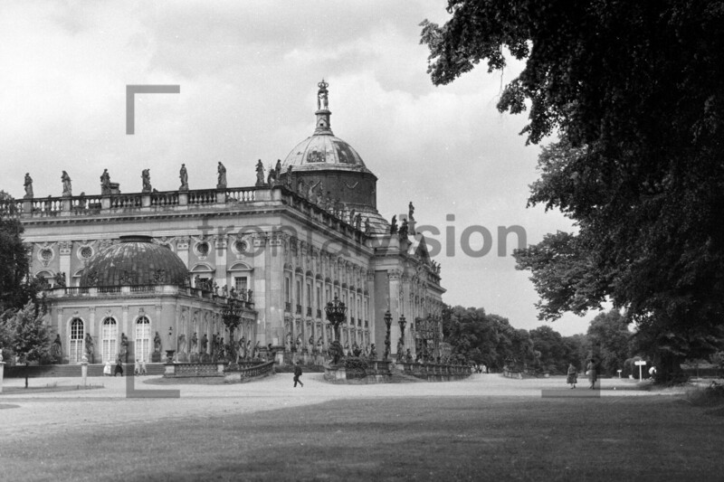 Neues Palais im Park Sanssouci 1963 