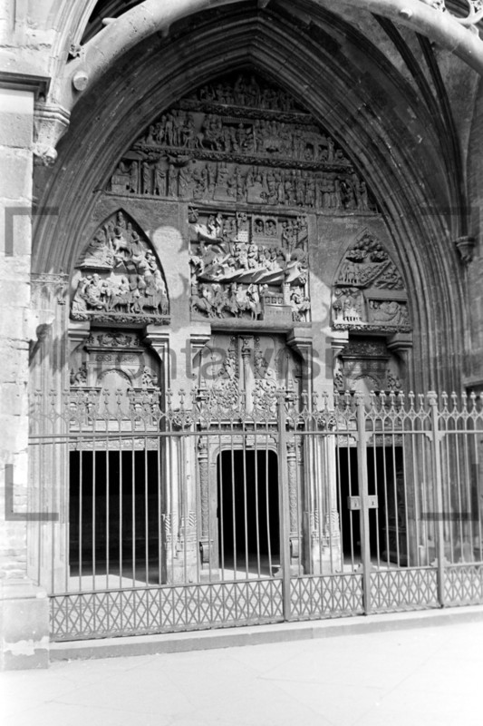 Ulmer Münster Eingang 1956 | Ulm Minster entry 
