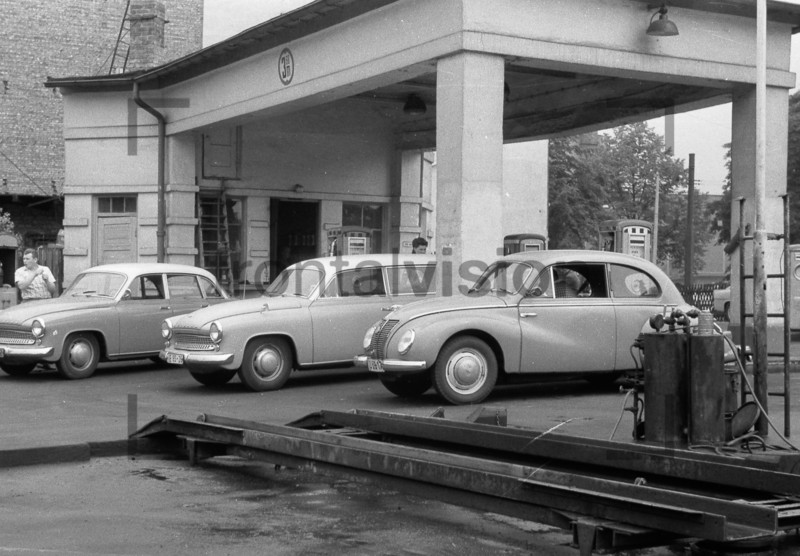 Tankstelle Autowerkstatt 1963 | Petrol Station 1963 