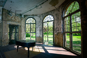 Klavier, Piano Heilstätte Grabowsee - Lung sanatorium Grabowsee