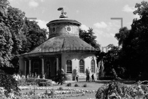 Chinesisches Haus im Park Sanssouci 1962