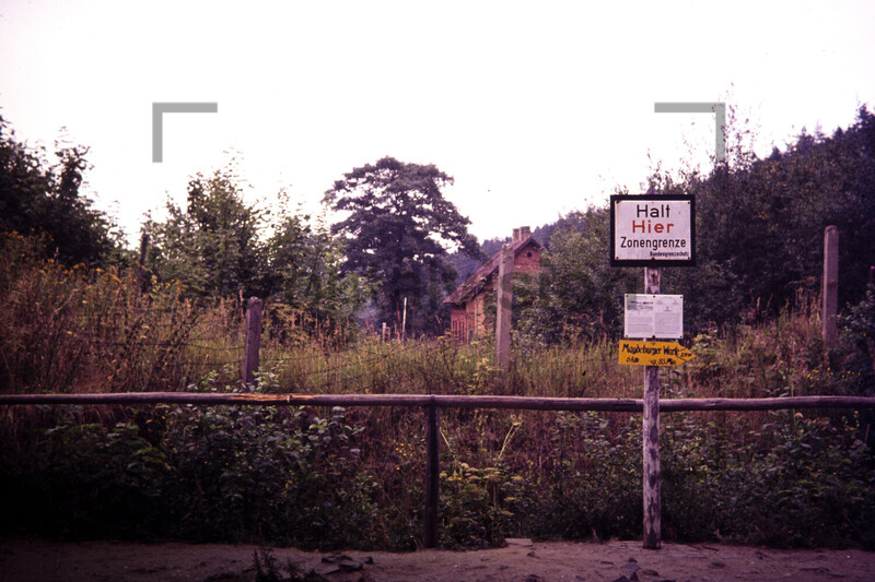 Zonengrenze bei Helmstedt | GDR border Helmstedt 