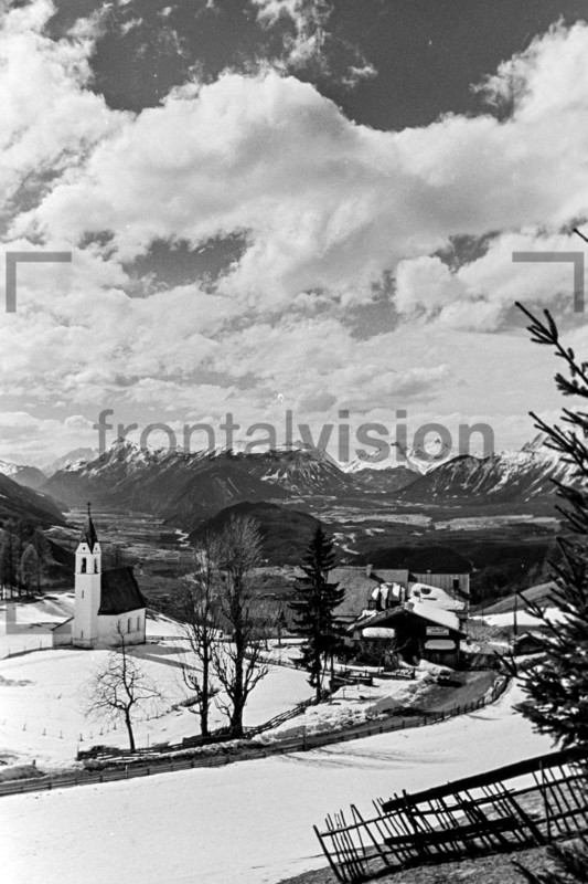 Kirche Mösern Oberinntal 1956 