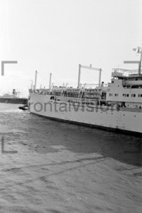 Seven Seas USS Long Island Bremerhaven 1959