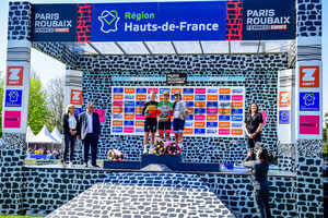 KOPECKY Lotte, LONGO BORGHINI Elisa, BRAND Lucinda: Paris - Roubaix - Women´s Race 2022