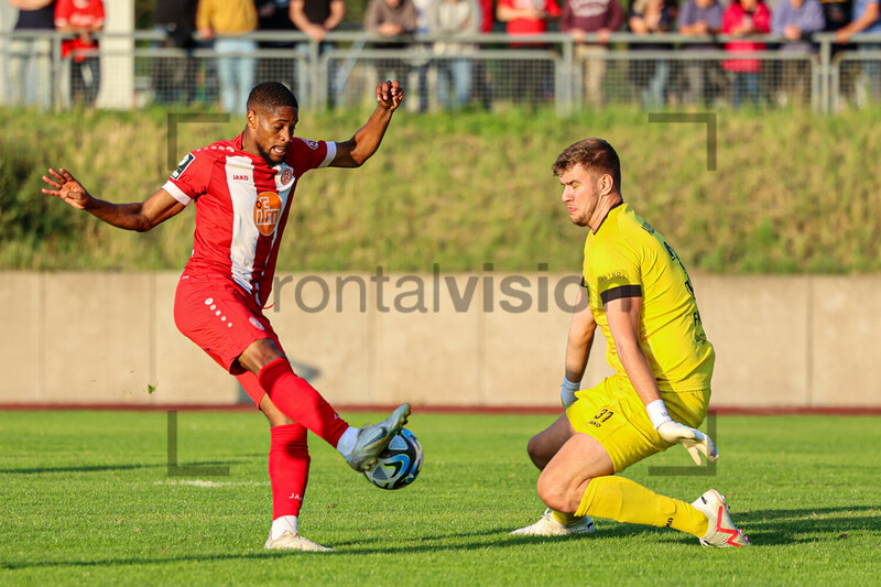 Isaiah Young Rot-Weiss Essen 