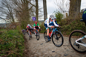 BRAND Lucinda: Ronde Van Vlaanderen 2022 - Women´s Race