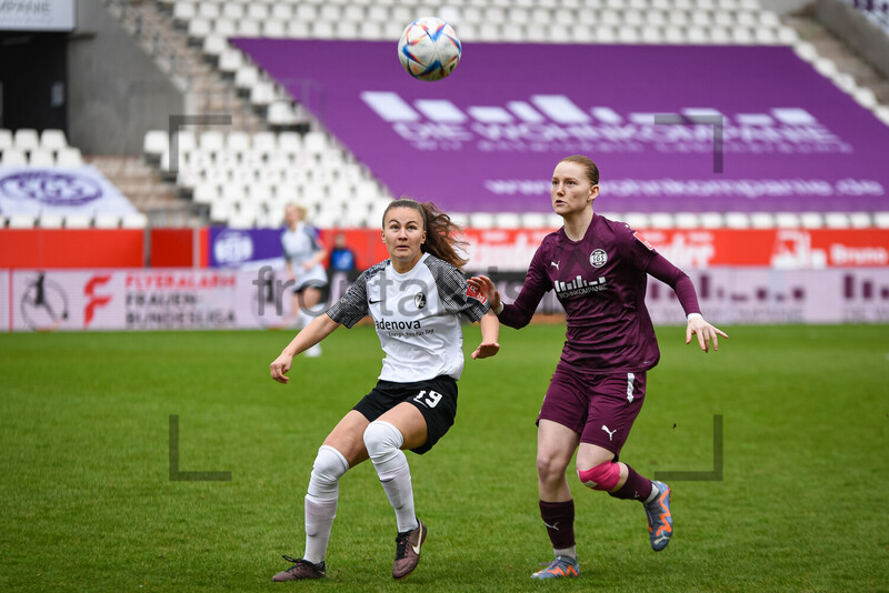 Annabel Schasching, Natasha Kowalski SGS Essen vs. SC Freiburg 12.03.2023 