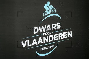 Sign In: Dwars Door Vlaanderen 2019