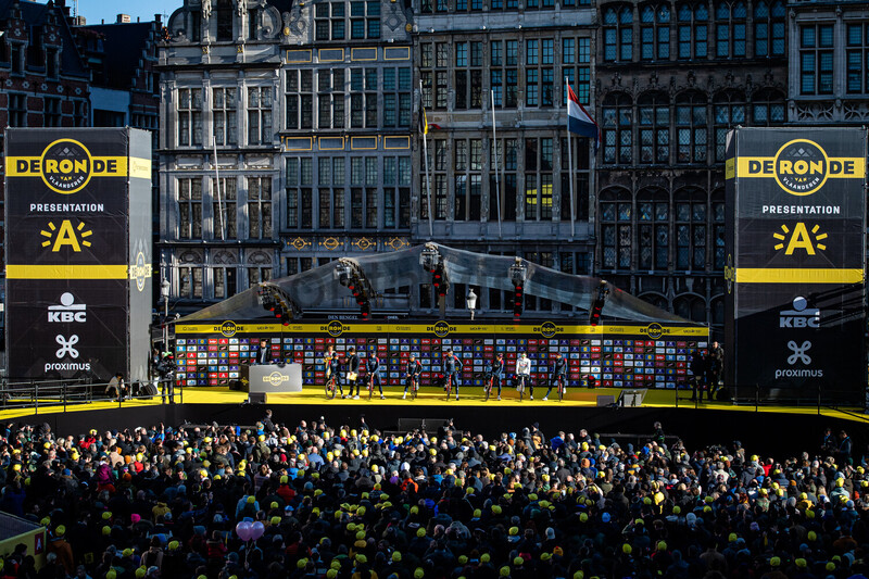 INEOS GRENADIERS: Ronde Van Vlaanderen 2022 - MenÂ´s Race 