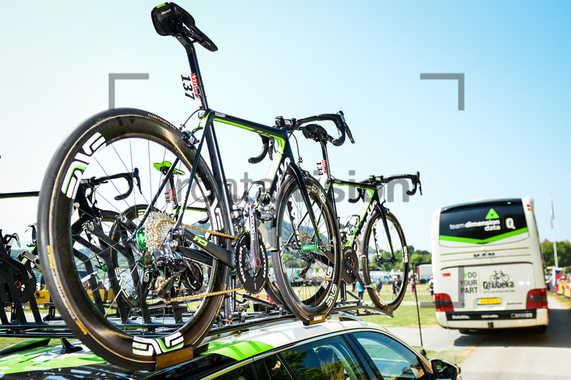 Team Cars and Bus: Tour de France 2018 - Stage 10 