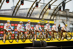 AG2R CITROEN TEAM: Ronde Van Vlaanderen 2021 - Men