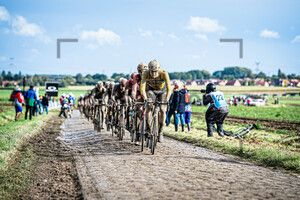 VAN HOOYDONCK Nathan: Paris - Roubaix
