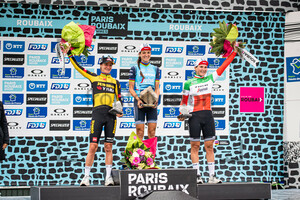 VOS Marianne, DEIGNAN Elizabeth, LONGO BORGHINI Elisa: Paris - Roubaix - Femmes 2021