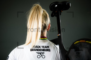 HINZE Emma: Fotoshooting Track Team Brandenburg 2020 - Cottbus