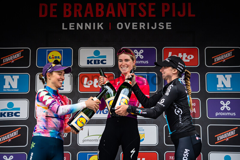 NIEWIADOMA Katarzyna, VOLLERING Demi, LIPPERT Liane: Brabantse Pijl 2022 - WomenÂ´s Race 