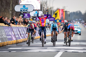 VOLLERING Demi, LONGO BORGHINI Elisa: Ronde Van Vlaanderen 2023 - WomenÂ´s Race