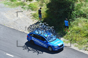 Service Team Takes A Time Out: Vuelta a Espana, 16. Stage, From Graus To Sallent De Gallego Ã&#144; Aramon Formigal