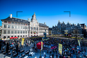 Teampresentation Antwerpen: Ronde Van Vlaanderen 2022 - MenÂ´s Race