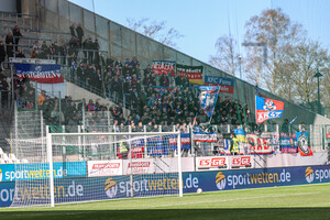 KFC Uerdingen Fans in Essen 19-03-2022