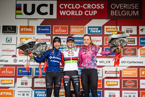VAN ANROOIJ Shirin, PIETERSE Puck, BACKSTEDT Zoe: UCI Cyclo Cross World Cup - Overijse 2022