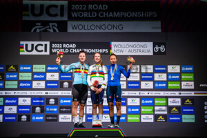 KOPECKY Lotte, VAN VLEUTEN Annemiek: UCI Road Cycling World Championships 2022