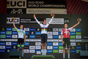 BROWN Grace, VAN DIJK Ellen, REUSSER Marlen: UCI Road Cycling World Championships 2022