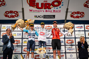SPRATT Amanda, REALINI Gaia, ALZINI Martina: Trofeo Oro in Euro