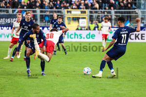 Dominique Ndure, Isaiah Young VfB Oldenburg vs. Rot-Weiss Essen 06.11.2022