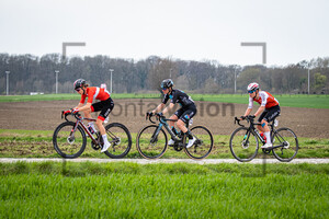 LUDWIG Cecilie Uttrup, BARALE Francesca, BERTEAU Victoire: Dwars Door Vlaanderen 2023 - WomenÂ´s Race