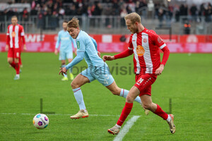 Lucas Brumme Rot-Weiss Essen vs. 1. FC Köln Spielfotos 06.01.2024