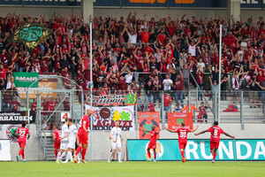 RWO Torjubel Rot-Weiß Oberhausen vs. Alemannia Aachen Spielfotos 22.07.2022