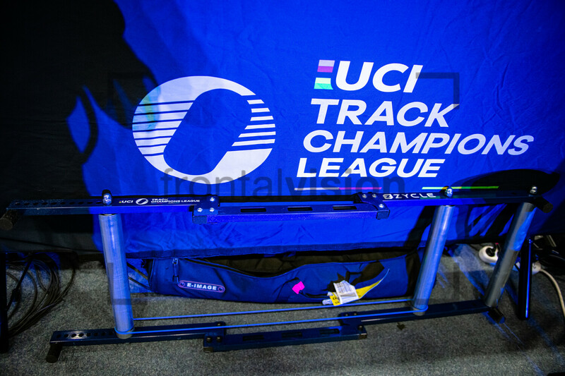 ZYCLE Worm Up Rollers: UCI Track Cycling Champions League – London 2023 