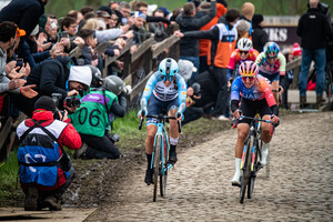 VAN ANROOIJ Shirin, PERSICO Silvia: Ronde Van Vlaanderen 2023 - WomenÂ´s Race