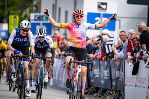 BASTIANELLI Marta, GUAZZINI Vittoria, WOLLASTON Ally: Bretagne Ladies Tour - 1. Stage