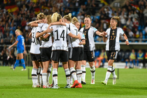 Torjubel UEFA Women’s Nations League Deutschland Island Spielfotos 26.09.2023