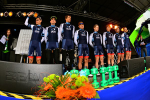 IAM Cycling Team: Teampresentation