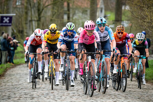 KASPER Romy: Dwars Door Vlaanderen 2023 - WomenÂ´s Race
