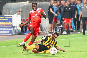 Denis Donkor Rot-Weiß Oberhausen vs. Alemannia Aachen Spielfotos 18.08.2023