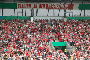 Rahntribüne Stadion an der Hafenstraße