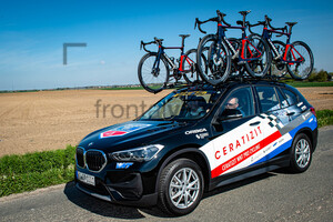 Team Car: Paris - Roubaix - WomenÂ´s Race 2022