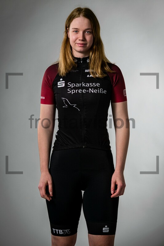 HAINZL Sandra: Photoshooting Track Team Brandenburg 