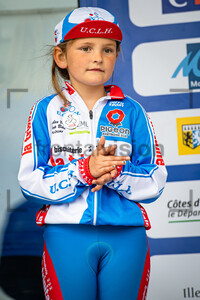 Podium Girl: Bretagne Ladies Tour - 2. Stage