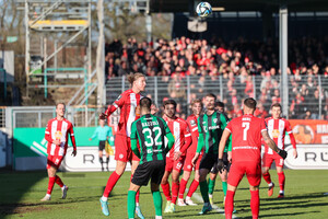 Vinko Sapina Preußen Münster vs. Rot-Weiss Essen Spielfotos 28.01.2024