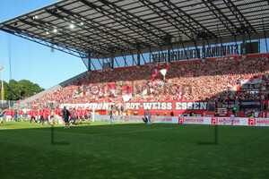 Rot-Weiss Essen feiert Pokalsieg 2023
