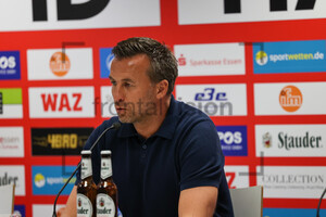 Christoph Dabrowski Trainervorstellung Pressekonferenz 08-06-2022