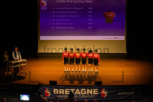 ARKEA PRO CYCLING TEAM: Bretagne Ladies Tour - Team Presentation
